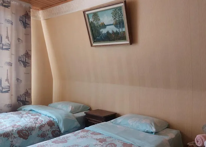 Kodu Πανσιόν *